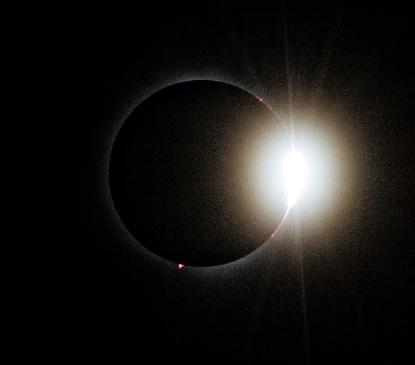 Post totality diamond ring effect 2017 wikimedia